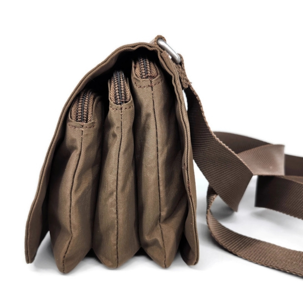 Baggallini Venture Tan Brown Tri-Zip Flap-Close Shoulder Crossbody Messenger Bag - Picture 6 of 12